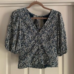 abercrombie floral tie back shirt - size medium